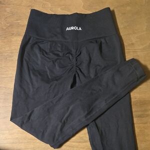 Aurora Kids Black Scrunch-Back Leggings